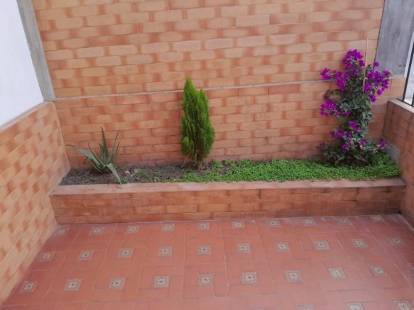 ARRIENDAN CASA CHAPINERO UN PISO BARRIO COLOMBIA