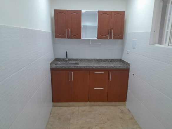 ARRIENDAN CASA CHAPINERO UN PISO BARRIO COLOMBIA