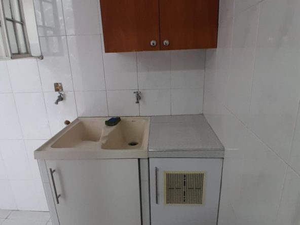 ARRIENDAN CASA CHAPINERO UN PISO BARRIO COLOMBIA